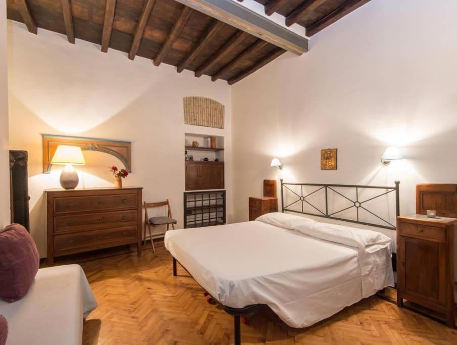 Apartment Piazza Navona Charming Rome